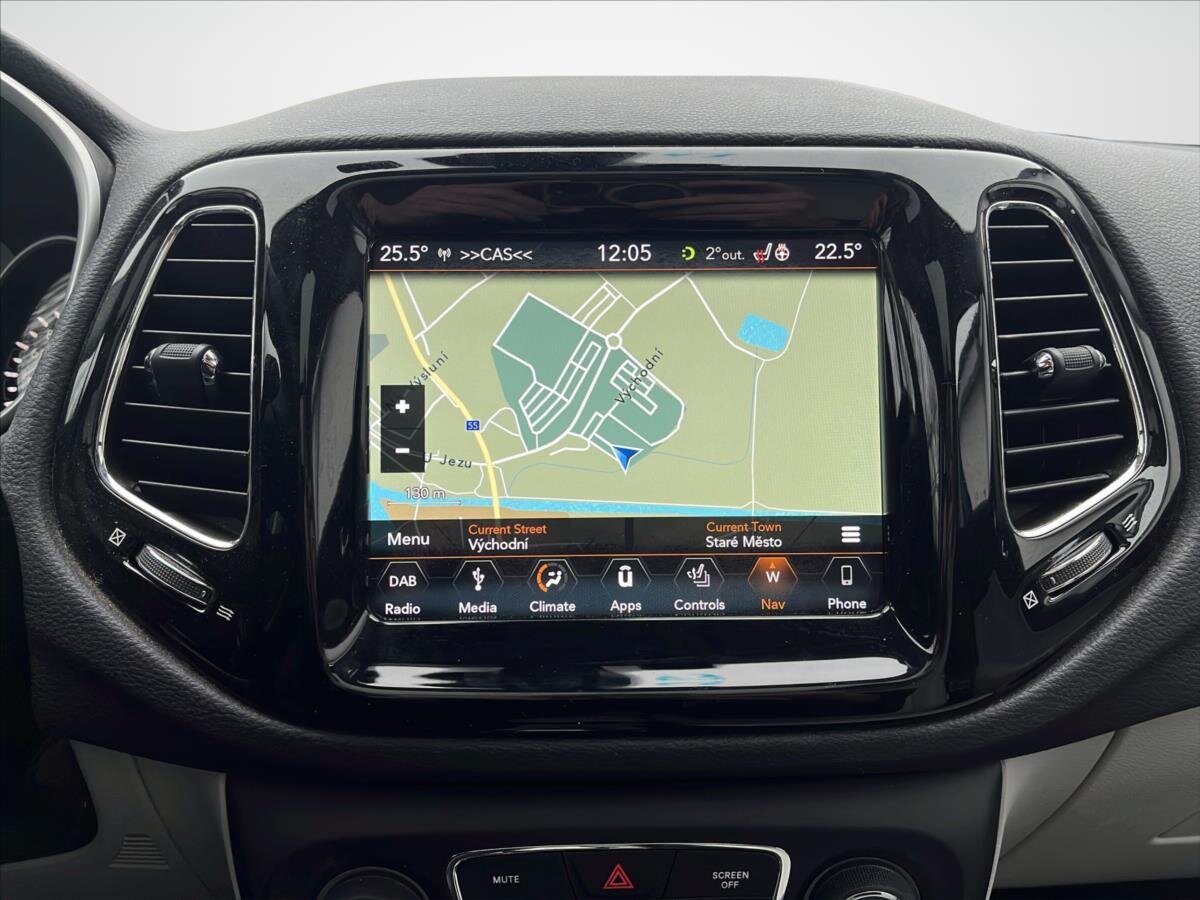 Jeep Compass SUV 1,4 l 125 kw