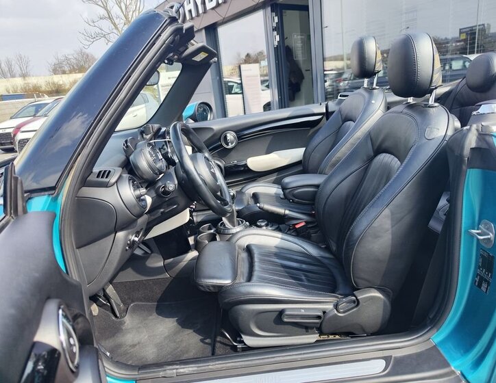 Mini Cooper Hatchback 1,5 l 85 kw