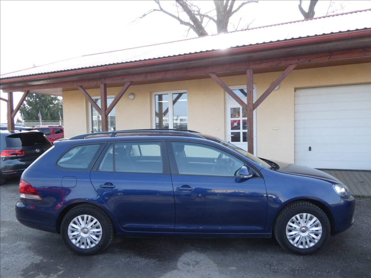 Volkswagen Golf Kombi 1,2 l 77 kw