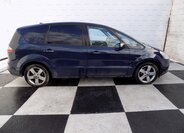 Ford S-MAX 6