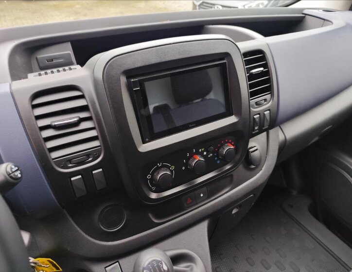 Opel Vivaro VAN-Minibus 1,6 l 89 kw