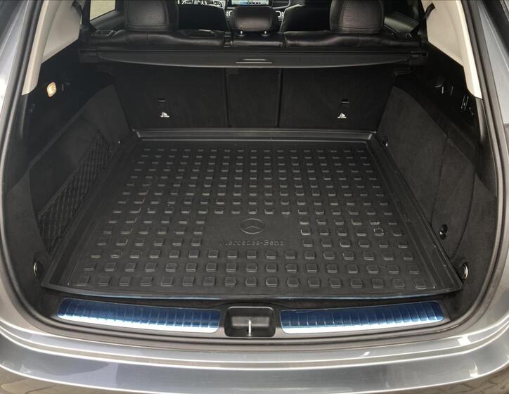 Mercedes-Benz GLE 25