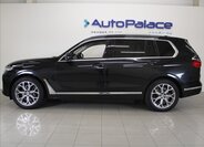 BMW X7 SUV / Terénní 3,0 l 195 kw