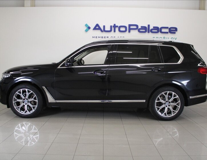BMW X7 SUV / Terénní 3,0 l 195 kw