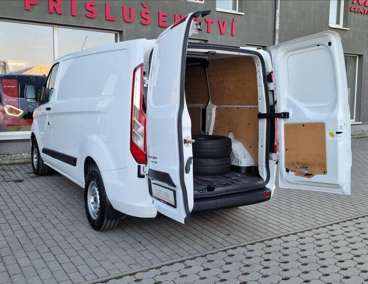 Ford Transit Custom Skříň 2,0 l 77 kw