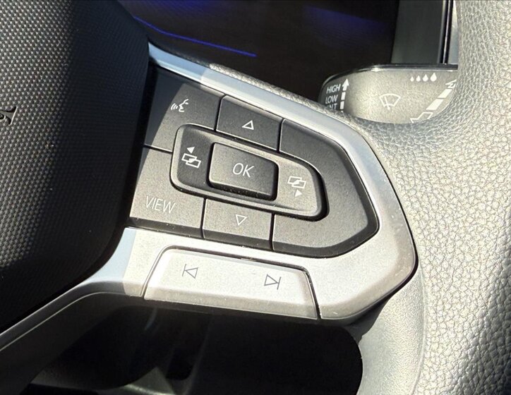 Volkswagen Polo Hatchback 999,0 70 kw