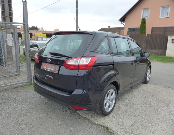 Ford Grand C-MAX 6