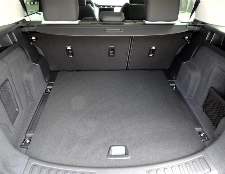 Land Rover Discovery Sport 22