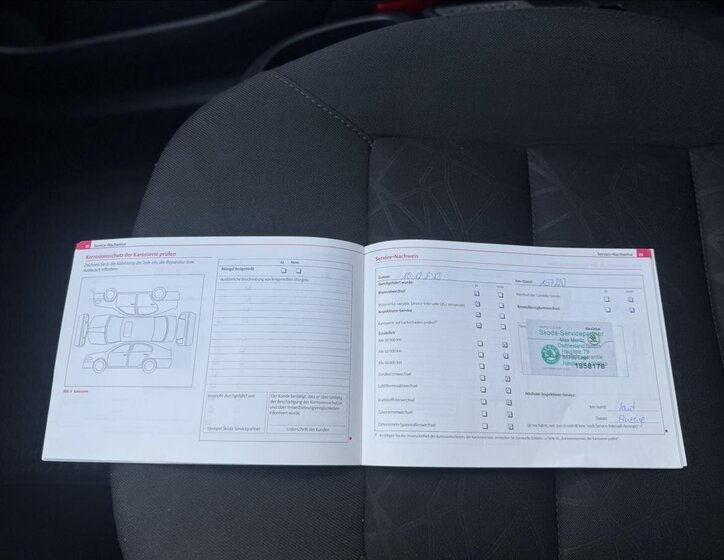 Škoda Octavia Kombi 2,0 l 81 kw