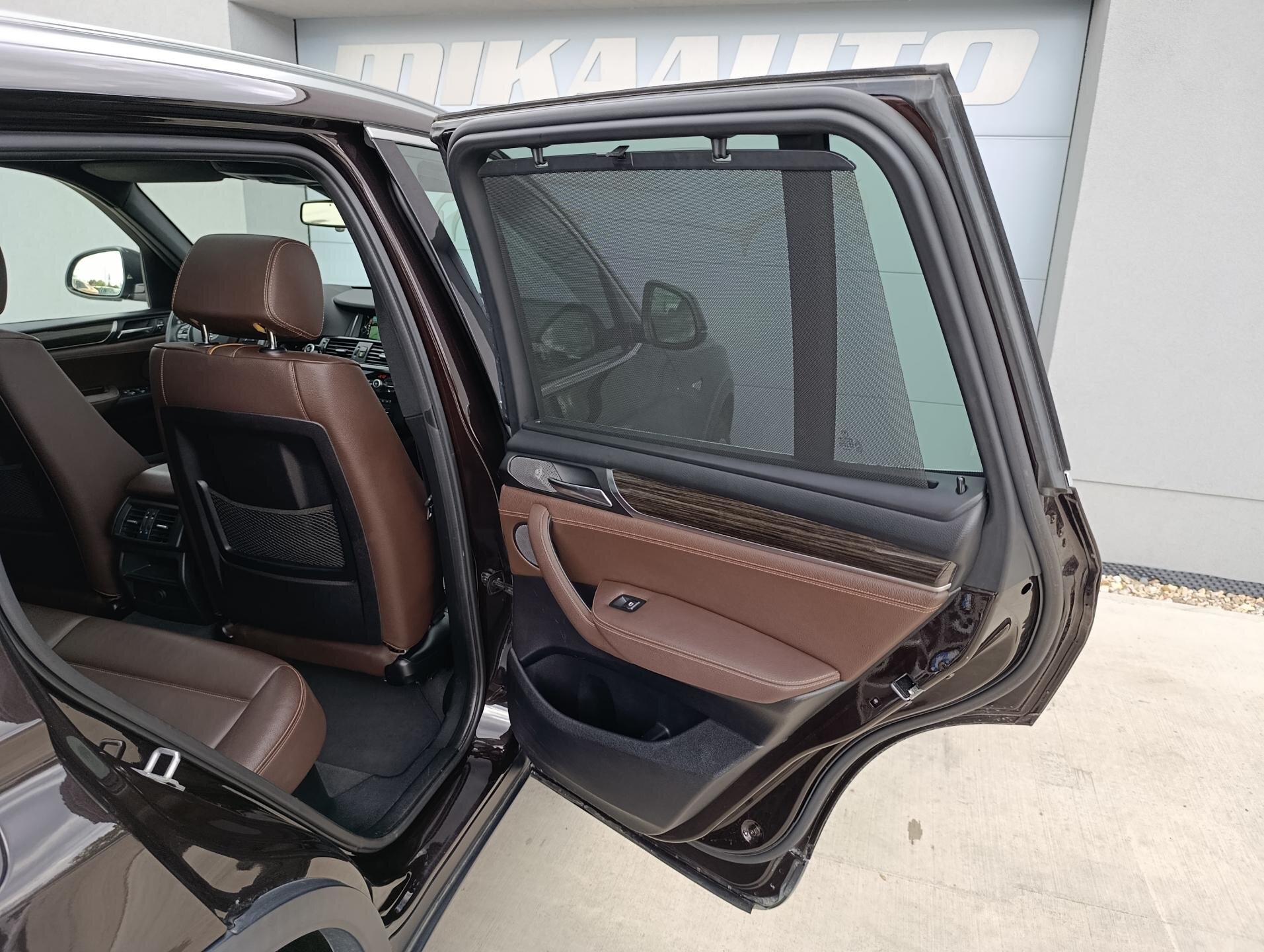 BMW X3 SUV / Terénní 3,0 l 230 kw