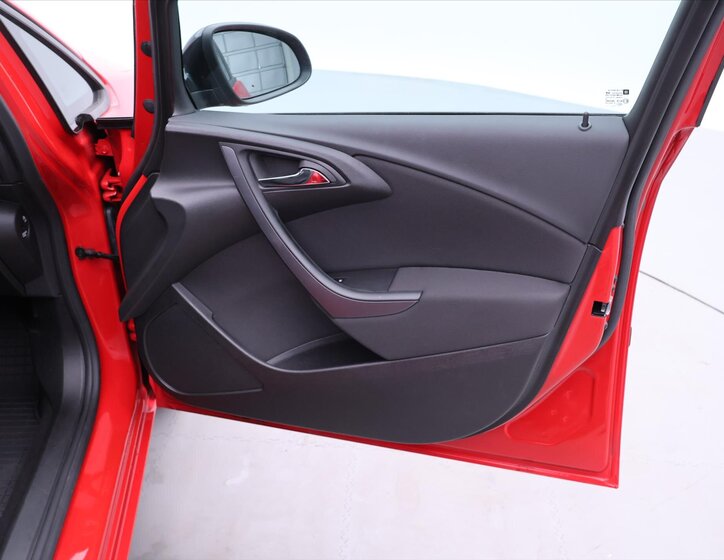 Opel Astra Hatchback 1,4 l 88 kw