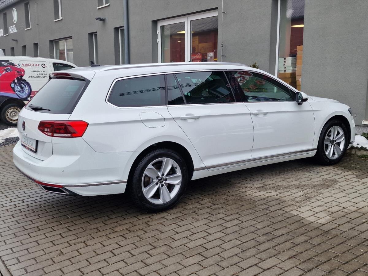 Volkswagen Passat Kombi 2,0 l 110 kw