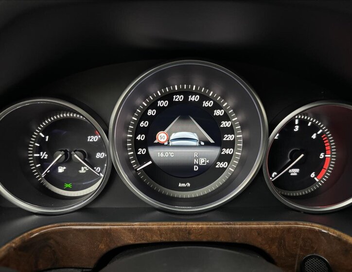 Mercedes-Benz Třídy E Kombi 3,0 l 170 kw