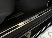 Volkswagen Tiguan SUV / Terénní 2,0 l 147 kw