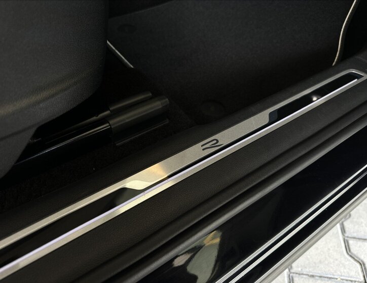 Volkswagen Tiguan SUV / Terénní 2,0 l 147 kw