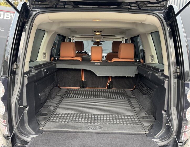 Land Rover Discovery 13