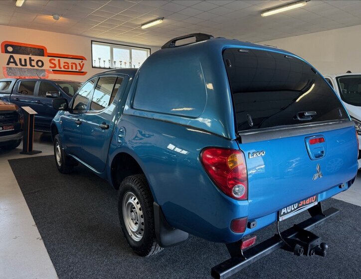 Mitsubishi L200 Pick-up 2,5 l 100 kw