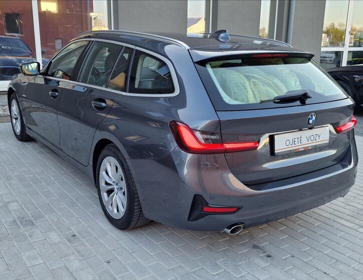 BMW Řada 3 Kombi 2,0 l 110 kw