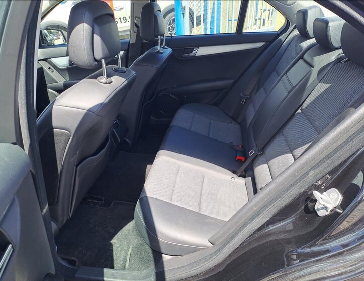 Mercedes-Benz Třídy C Sedan 1,6 l 115 kw