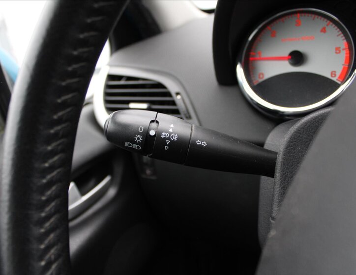 Peugeot 207 Kombi 1,6 l 68 kw