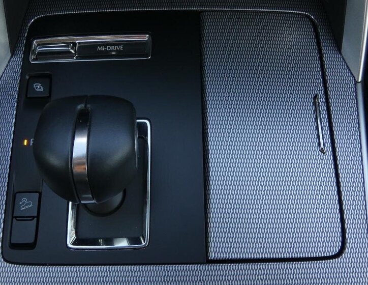 Mazda CX-60 SUV / Terénní 2,5 l 141 kw