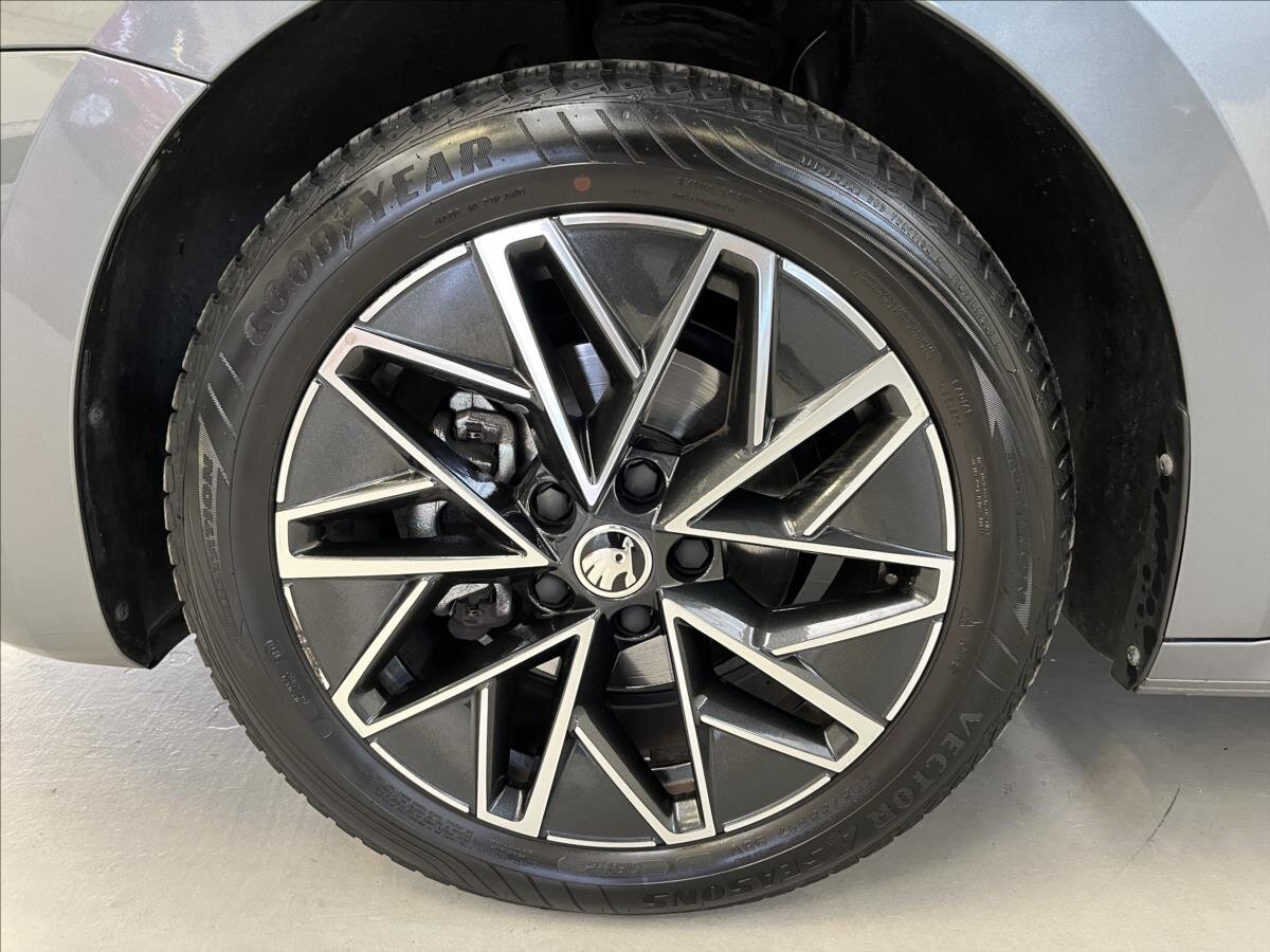 Škoda Octavia Kombi 1,5 l 85 kw