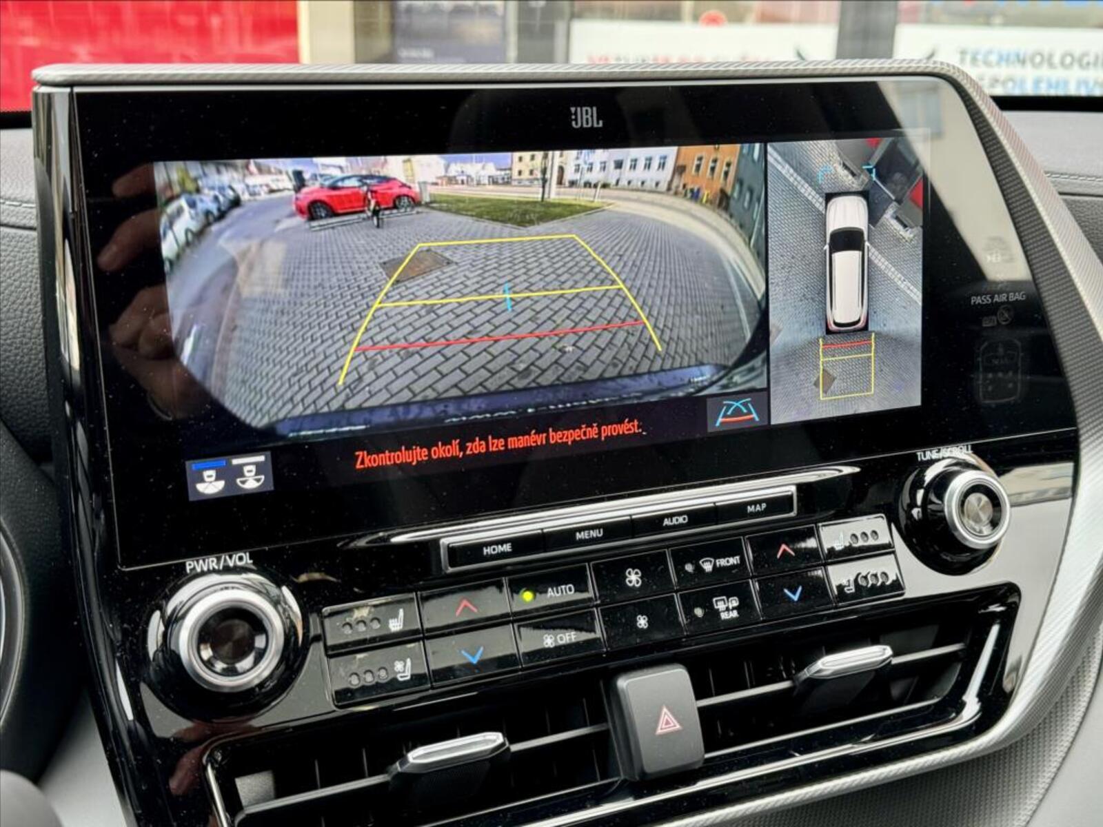 Toyota Highlander 26