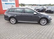 Volkswagen Golf Kombi 1,6 l 81 kw