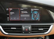 Alfa Romeo Giulia 14