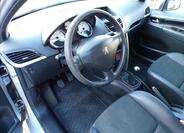 Peugeot 207 14