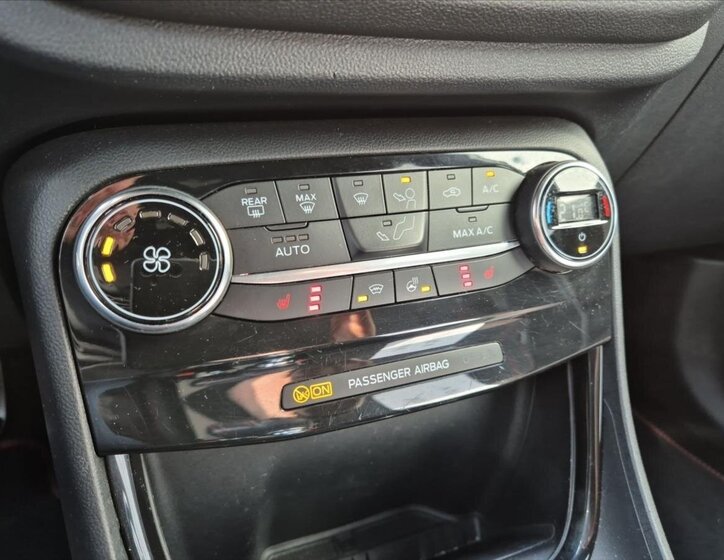 Ford Puma Hatchback 999,0 91 kw