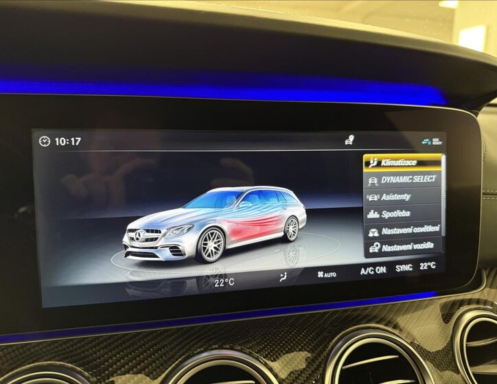 Mercedes-Benz Třídy E Kombi 4,0 l 450 kw