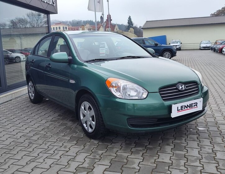 Hyundai Accent Hatchback 1,4 l 71 kw