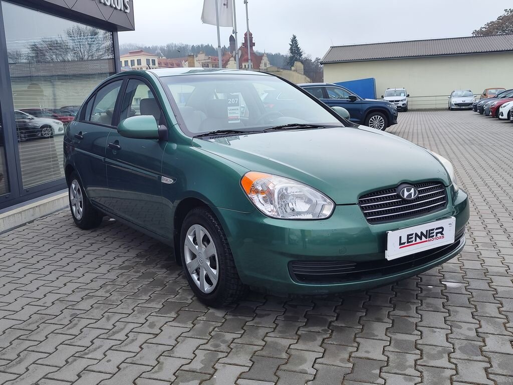Hyundai Accent Hatchback 1,4 l 71 kw