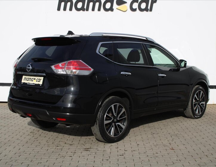 Nissan X-Trail SUV 1,6 l 96 kw