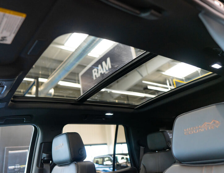 Chevrolet Tahoe SUV / Terénní 6,2 l 313 kw