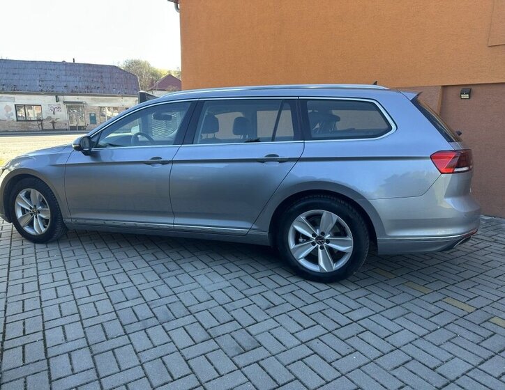 Volkswagen Passat Kombi 2,0 l 110 kw