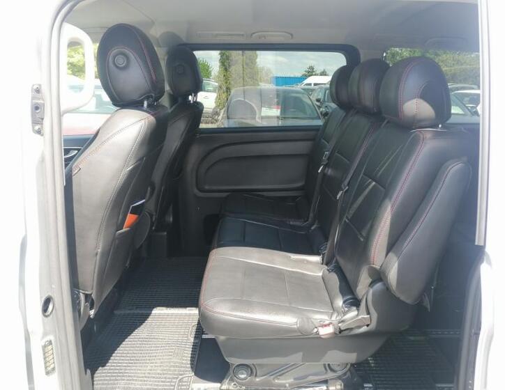 Mercedes-Benz Vito 10