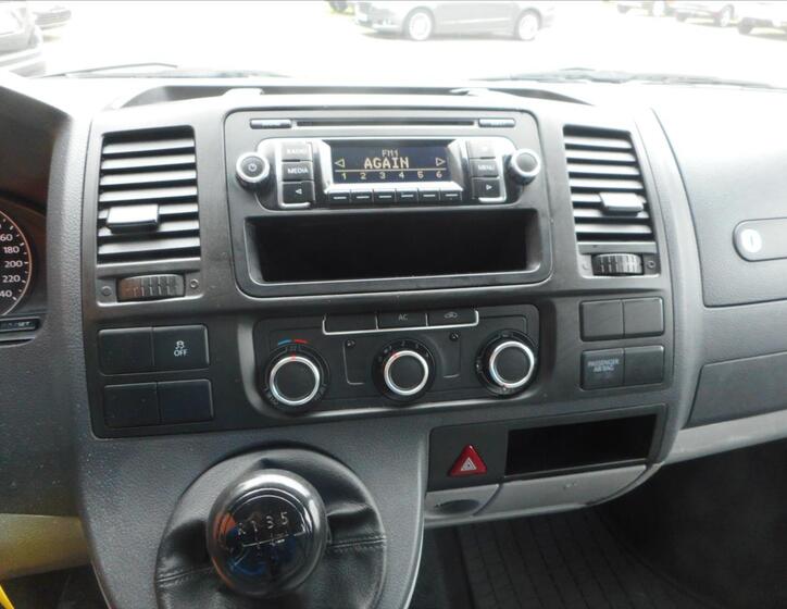 Volkswagen Transporter 13