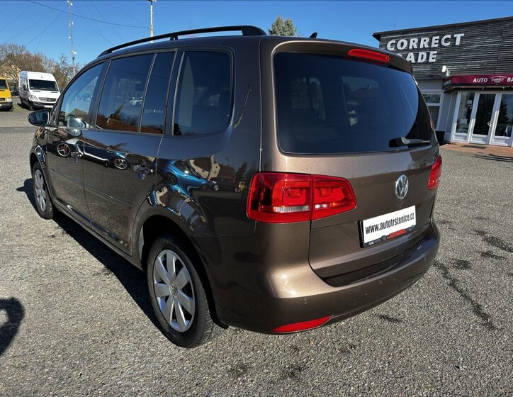 Volkswagen Touran MPV 1,2 l 77 kw