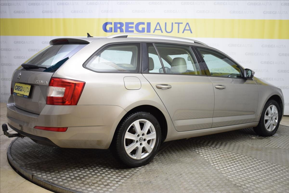 Škoda Octavia Kombi 2,0 l 110 kw