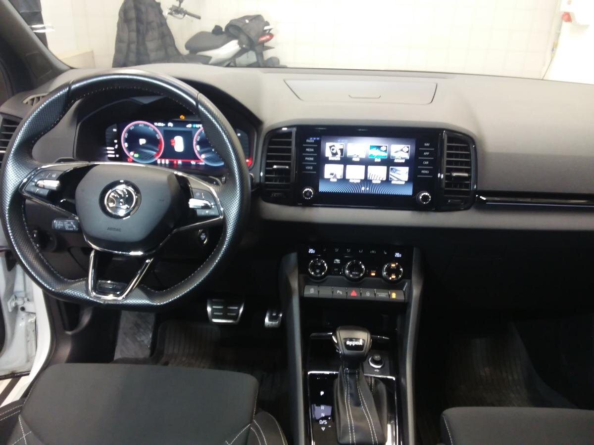 Škoda Karoq SUV 1,5 l 110 kw