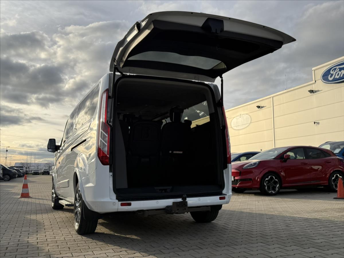 Ford Tourneo Custom