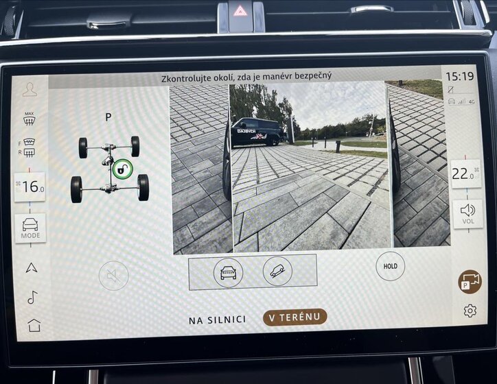 Land Rover Range Rover Velar SUV / Terénní 2,0 l 150 kw