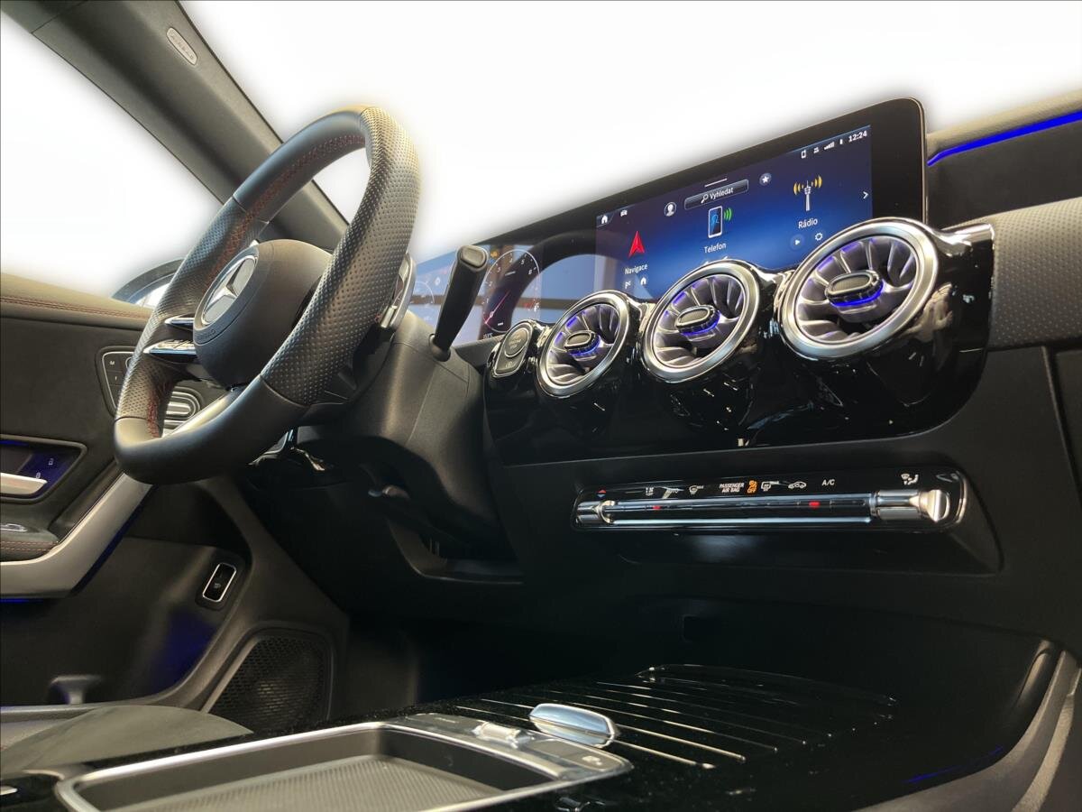 Mercedes-Benz CLA Kupé 2,0 l 165 kw