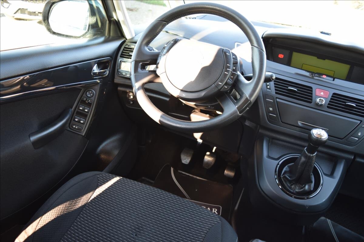 Citroën C4 Picasso Kombi 1,6 l 88 kw