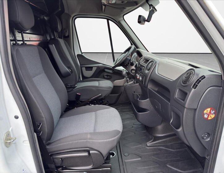 Renault Master Skříň 2,3 l 96 kw