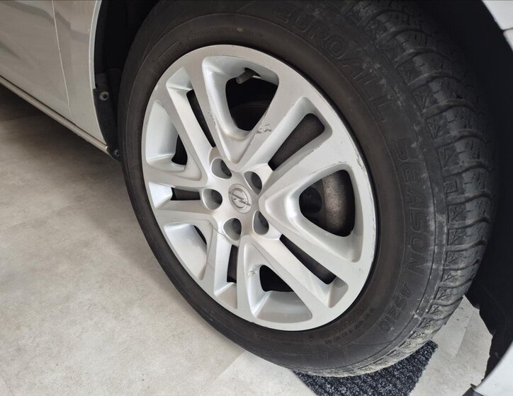 Opel Astra Kombi 1,6 l 81 kw