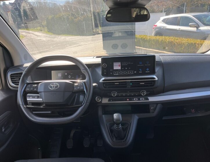 Toyota ProAce Verso VAN / Minibus 2,0 l 106 kw