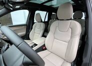 Volvo XC90 23